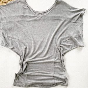 Bella Luxx Dolman Sleeve xs